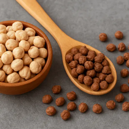 kabuli and desi chickpeas.
